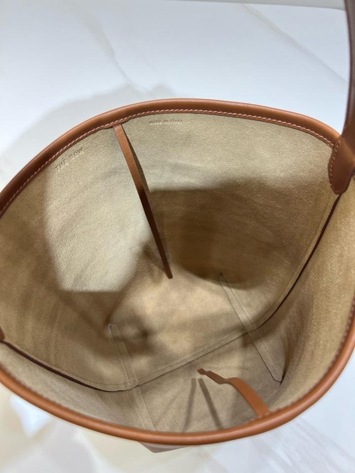 THE ROW Medium N/S Park smooth calfskin leather tote bag brown 30X28X15.5cm -duoc-ban-tai-Hvip Bags and Accessories
