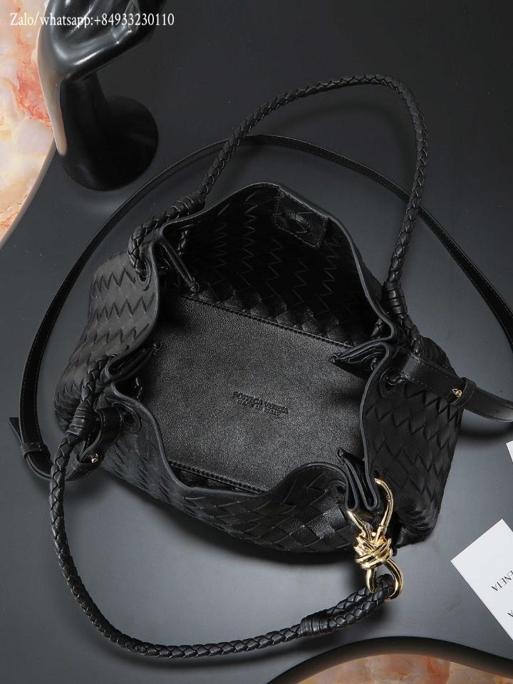 Bottega Veneta medium Parachute black  835921 29.5x17.5x18.5cm -duoc-ban-tai-Hvip Bags and Accessories