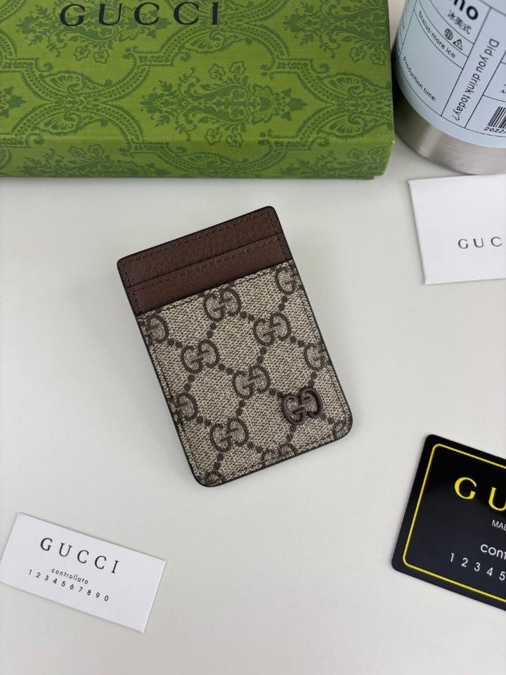 Gucci Brown trim magnetic card case 817197-duoc-ban-tai-Hvip Bags and Accessories