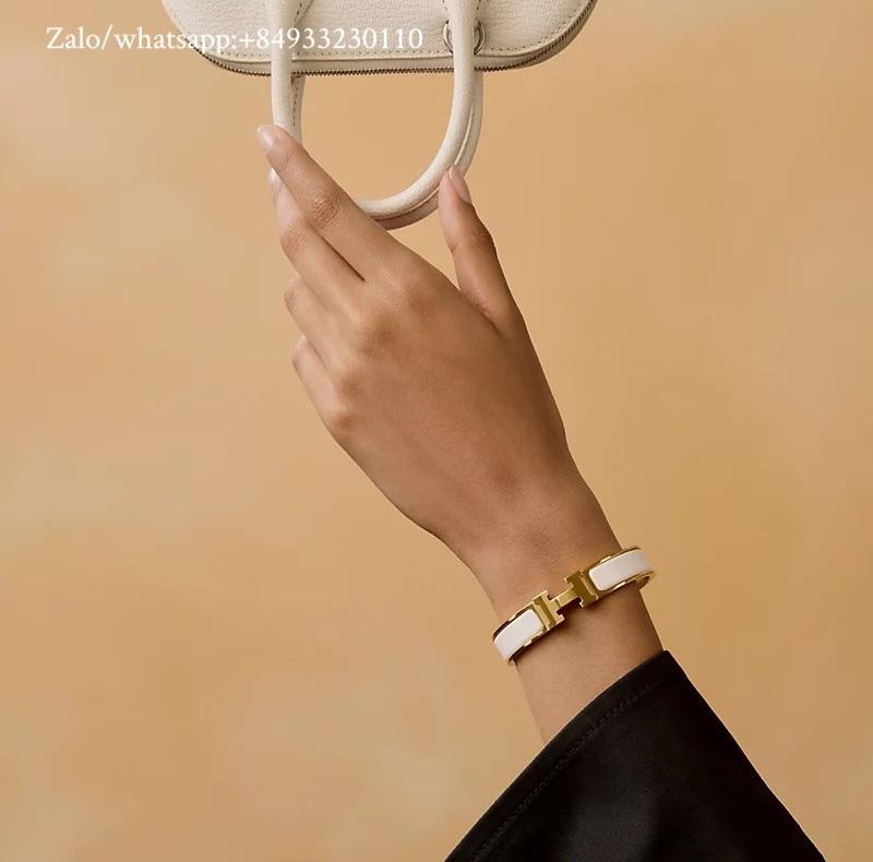 HERMÈS Clic H bracelet H700001F blanc GHW -duoc-ban-tai-Hvip Bags and Accessories