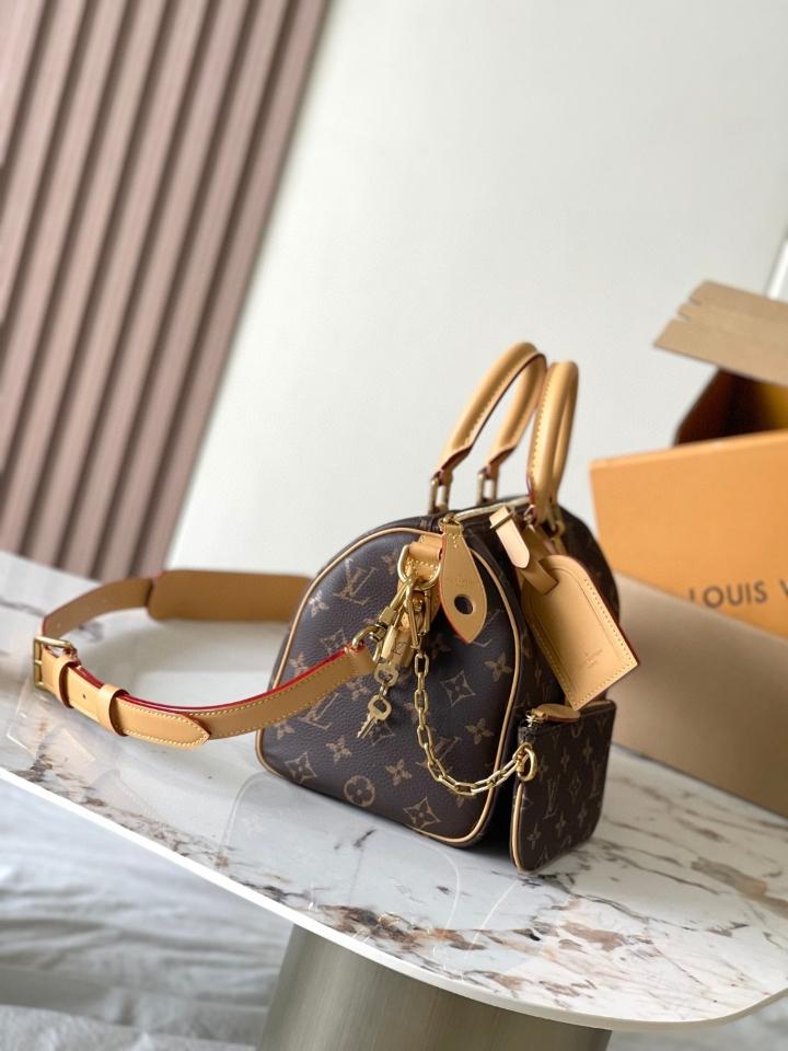 Louis Vuitton M24443
Runway
Speedy P9 Bandoulière 25 25*15*15CM L1-duoc-ban-tai-Hvip Bags and Accessories