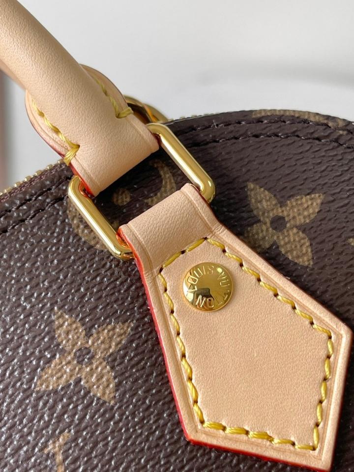 Louis Vuitton K00015
Customizable
Alma Mini LV & I 18*12*8CM L1-duoc-ban-tai-Hvip Bags and Accessories
