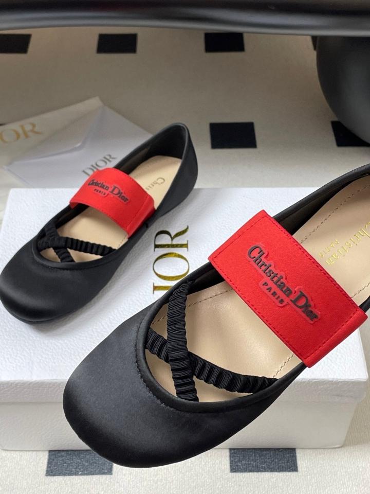Dior Shade Ballet Flat
Black silk and Elastic Straps
 KDF012LAB (2)-duoc-ban-tai-Hvip Shoes and Clothes