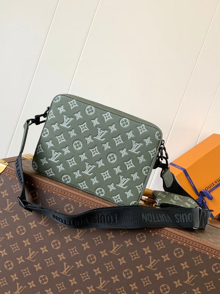 Louis Vuitton M12490
Trio Messenger 25.0×18.5×7.0cm-duoc-ban-tai-Hvip Bags and Accessories
