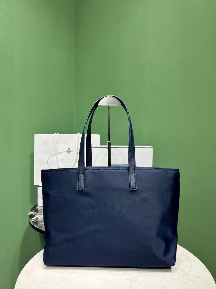 Prada Re-Edition 1978 medium Re-Nylon and Saffiano leather tote bag Baltic Blue 1BG555 35x26x15cm-duoc-ban-tai-Hvip Bags and Accessories