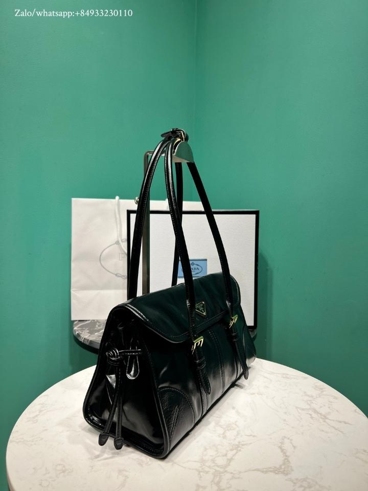Prada Medium should bag in black calfskin 1BD376 31x15x12cm-duoc-ban-tai-Hvip Bags and Accessories