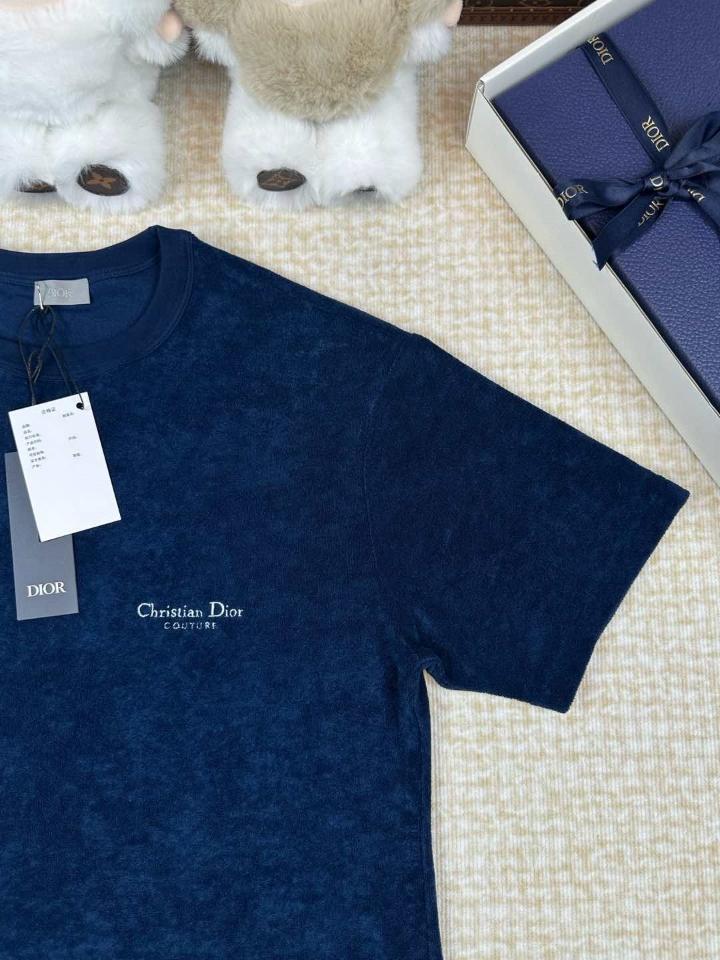 Christian Dior Couture T-Shirt, Relaxed Fit
Blue Terry Cotton
 593J696F3006_C580-duoc-ban-tai-Hvip Shoes and Clothes