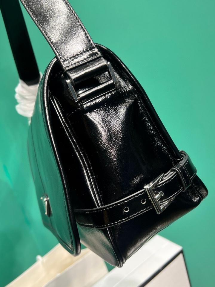 Prada Leather shoulder bag black 2VD073 30x20x11cm-duoc-ban-tai-Hvip Bags and Accessories