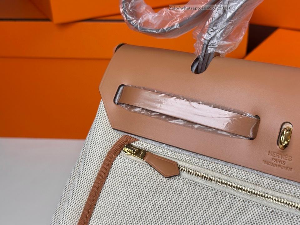 Hermes Bicolor Vache Hunter Chaine D'Ancre Herbag 31 PM -duoc-ban-tai-Hvip Bags and Accessories