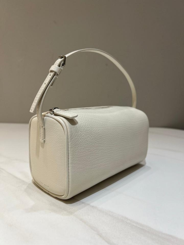 The Row 90's Bag in grained calfskin Leather white 19.5x10x 8cm -duoc-ban-tai-Hvip Bags and Accessories
