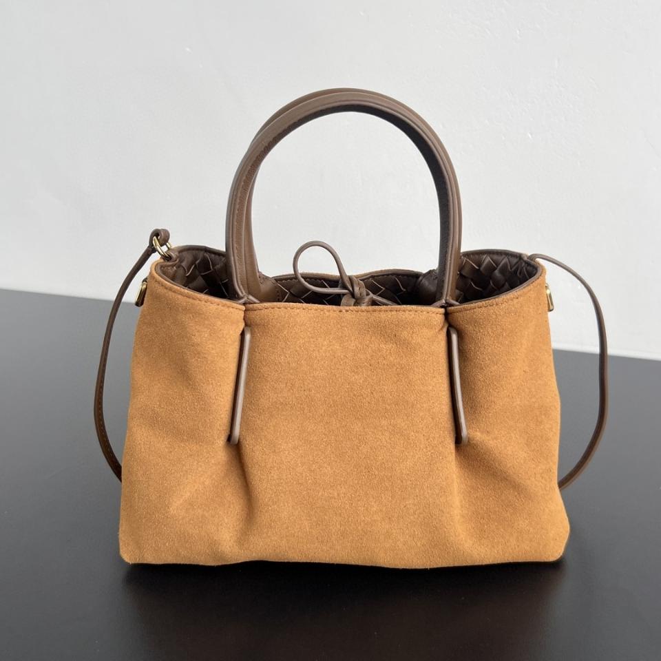 Bottega Veneta 
Small Pinacoteca Nocciola/amber 819004 15*24*12cm-duoc-ban-tai-Hvip Bags and Accessories