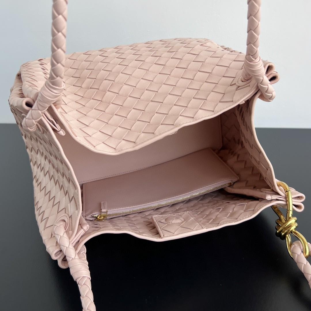 Bottega Veneta Large Parachute light pink 796571 30X26X20cm-duoc-ban-tai-Hvip Bags and Accessories