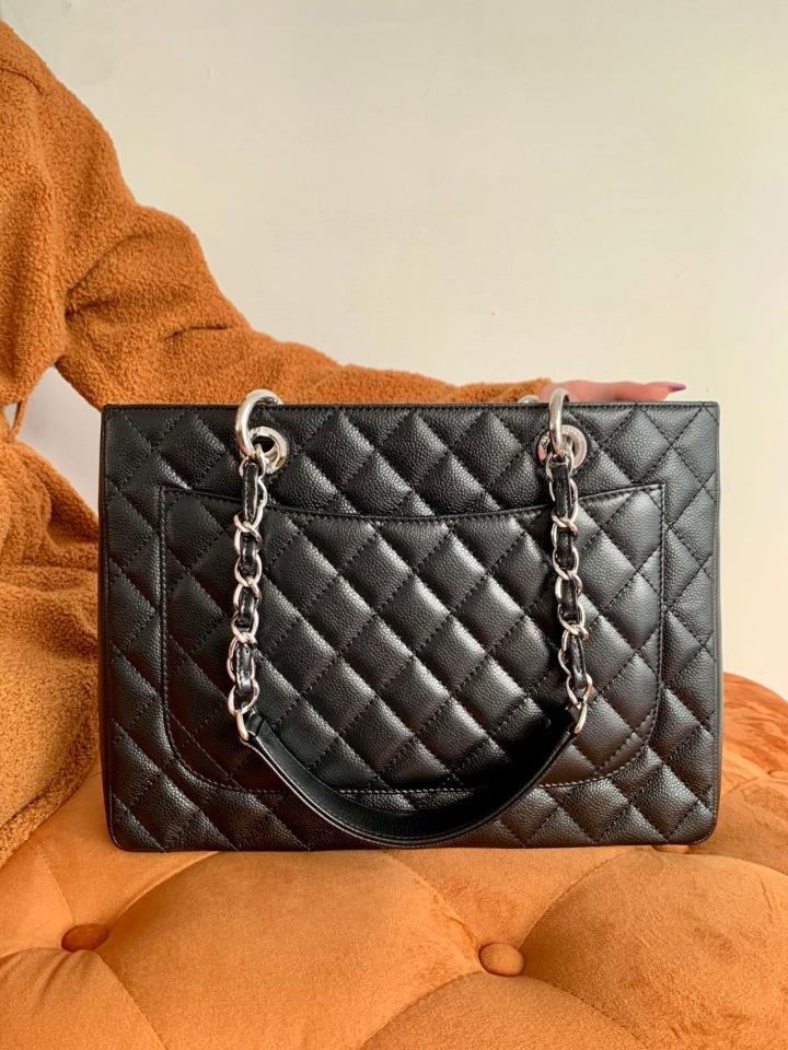 Chanel Tote shopping bag Grained Calfskin and silver-Tone Metal black A50995 34x24x12cm-duoc-ban-tai-Hvip Bags and Accessories