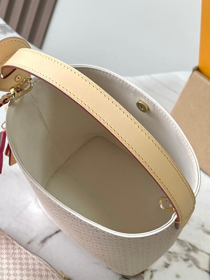 Louis Vuitton M15130
Túi All In BB 18*12*16CM L1-duoc-ban-tai-Hvip Bags and Accessories