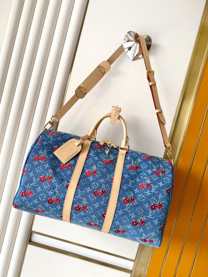Louis Vuitton M13875
Túi Keepall Bandoulière 45 LV x TM


27 x 20 x 45 Lv1-duoc-ban-tai-Hvip Bags and Accessories