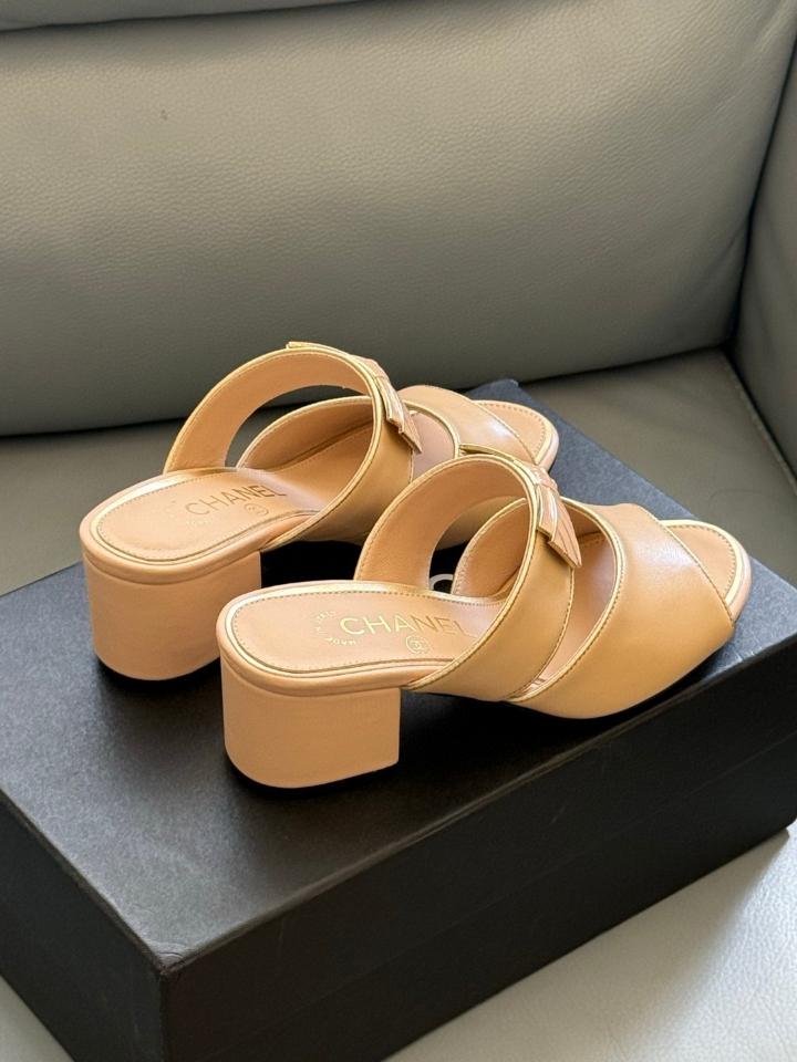 Chanel mules sandals in beige leather(1)-duoc-ban-tai-Hvip Shoes and Clothes