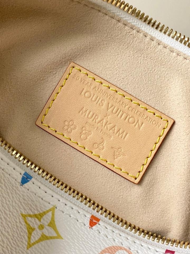 Louis Vuitton M13085
New Drop
LV x TM Speedy Bandoulière 25 25 x 19 x15 cm L1-duoc-ban-tai-Hvip Bags and Accessories