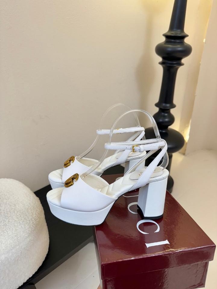 Gucci Women's platform sandal with Double G 80mm white leather 832450 (1) -duoc-ban-tai-Hvip Shoes and Clothes