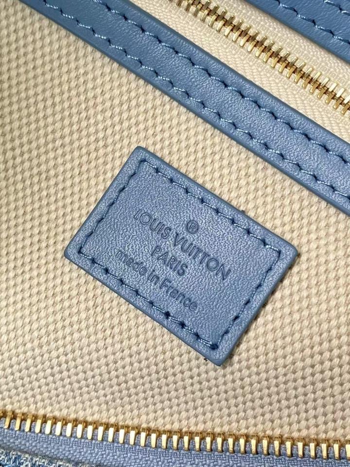 Louis Vuitton N00210
Bosphore Wearable Wallet12 x 7 x 19 cm-duoc-ban-tai-Hvip Bags and Accessories