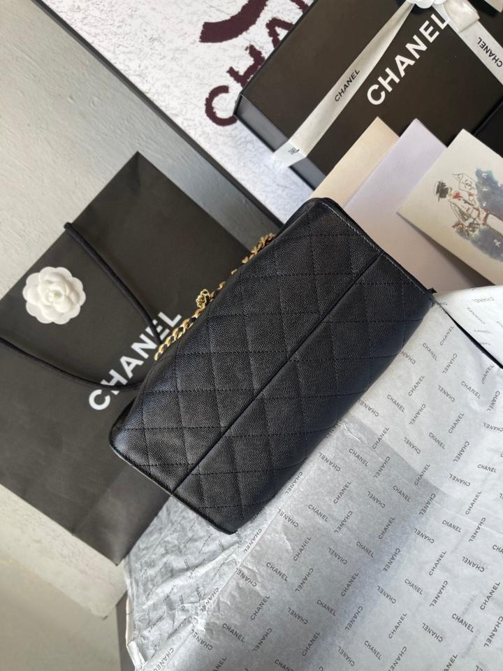 CHANEL 25 Small Handbag grained Calfskin & gold-tone tone Metal,black AS5293 30-26-14cm-duoc-ban-tai-Hvip Bags and Accessories