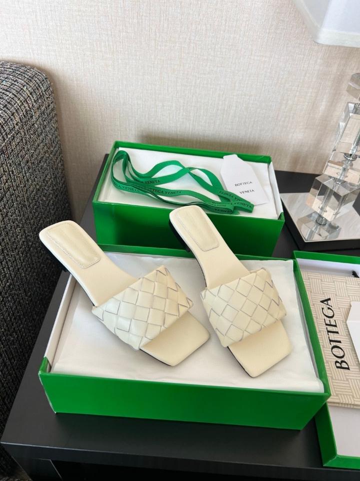 Bottega Veneta Parco Flat Mule sea salt -duoc-ban-tai-Hvip Shoes and Clothes
