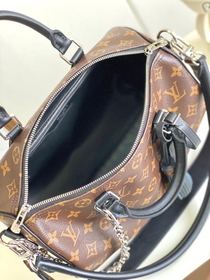 Louis Vuitton M12243
Túi Speedy Soft 30 Dark 30x21x17CM -duoc-ban-tai-Hvip Bags and Accessories