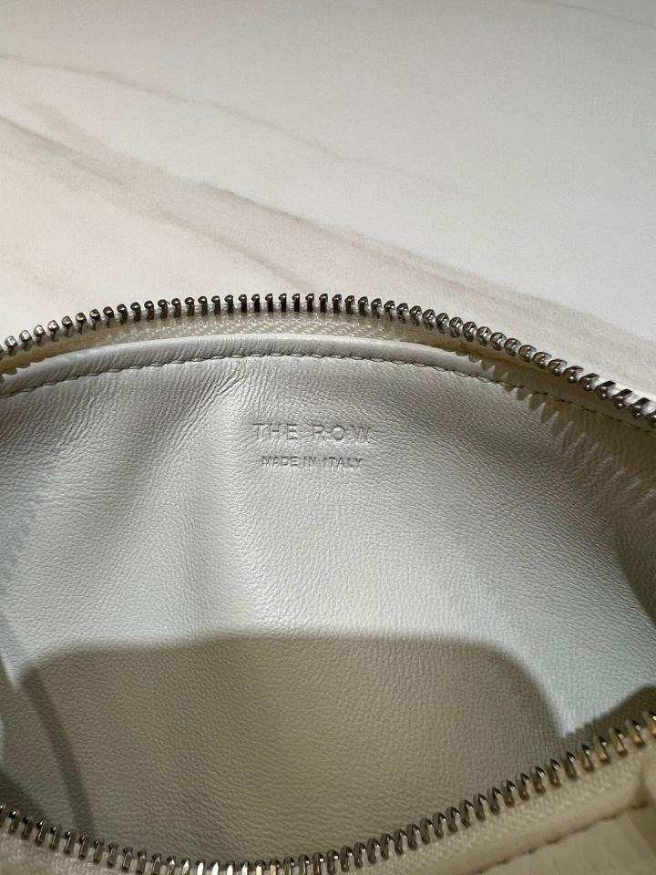 The Row 90's Bag in grained calfskin Leather white 19.5x10x 8cm -duoc-ban-tai-Hvip Bags and Accessories