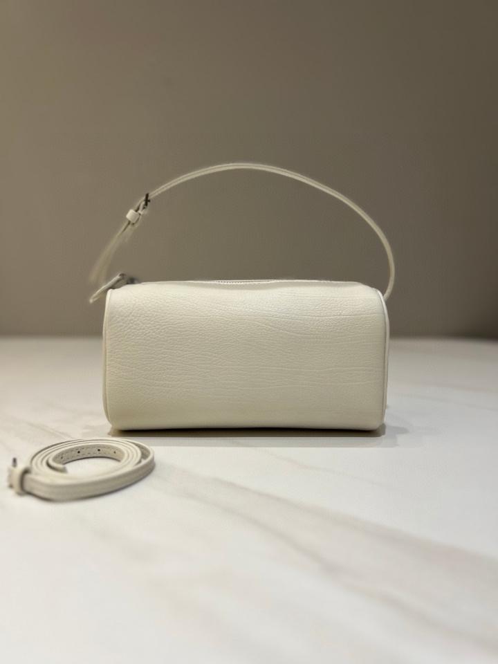 The Row 90's Bag in grained calfskin Leather white 19.5x10x 8cm -duoc-ban-tai-Hvip Bags and Accessories