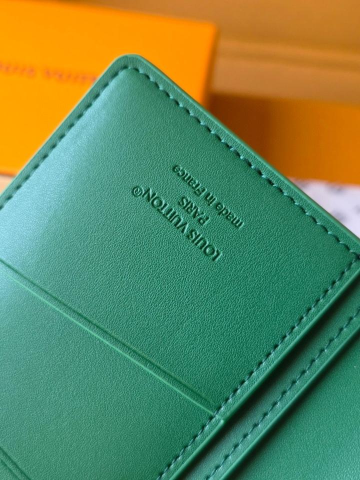 Louis Vuitton M25942
Brazza Wallet green-duoc-ban-tai-Hvip Bags and Accessories