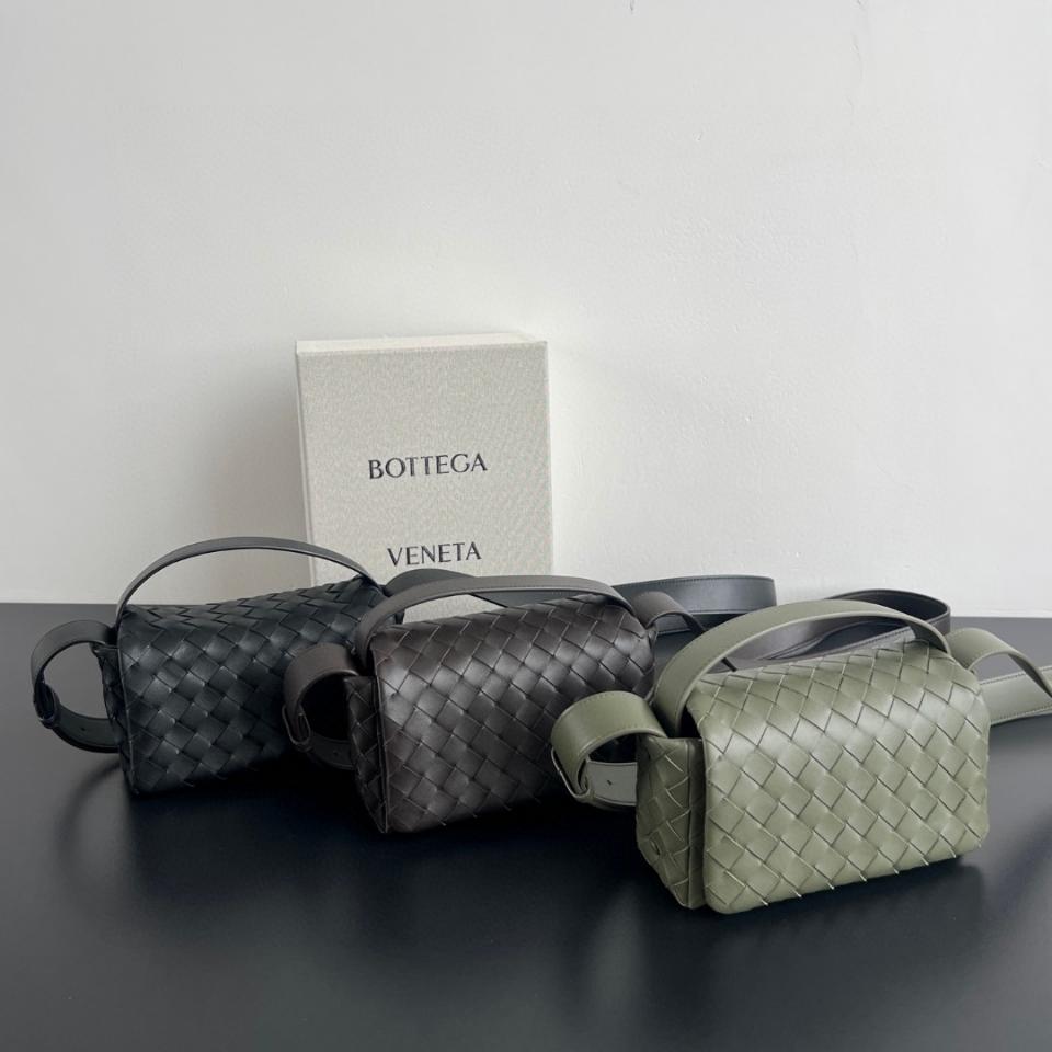 Bottega Veneta Intrecciato Mini Bag With Flap Crocodile 857931 20x12x6.5cm-duoc-ban-tai-Hvip Bags and Accessories