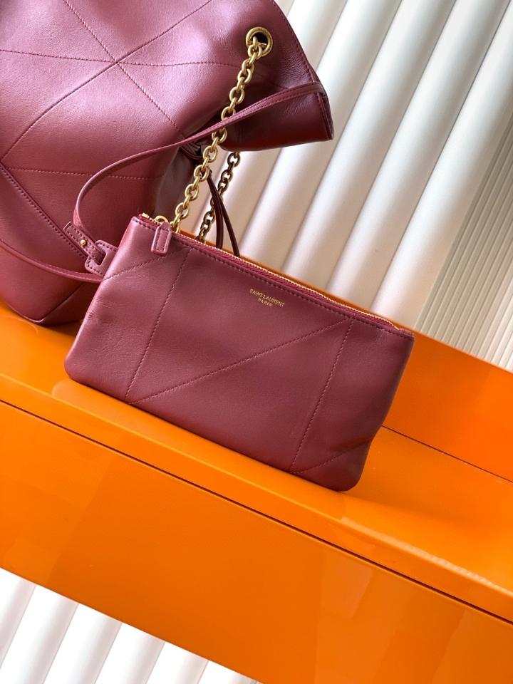 Saint Laurent JAMIE SHOPPING Medium in lambskin
Bordeaux  809824 35x35×10cm (1)-duoc-ban-tai-Hvip Bags and Accessories