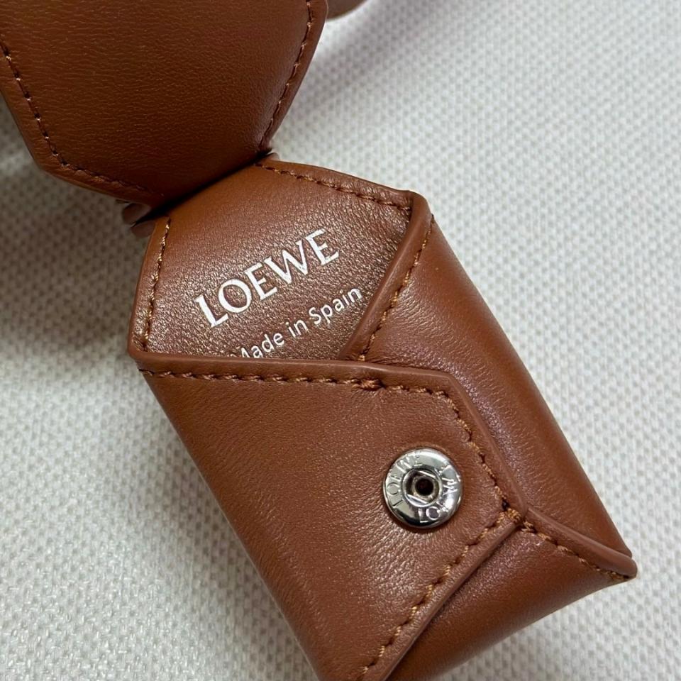 Loewe Large Featherlight Puzzle bag in nappa lambskin B510PNLX02 33*14.7*21.5CM cognac -duoc-ban-tai-Hvip Bags and Accessories