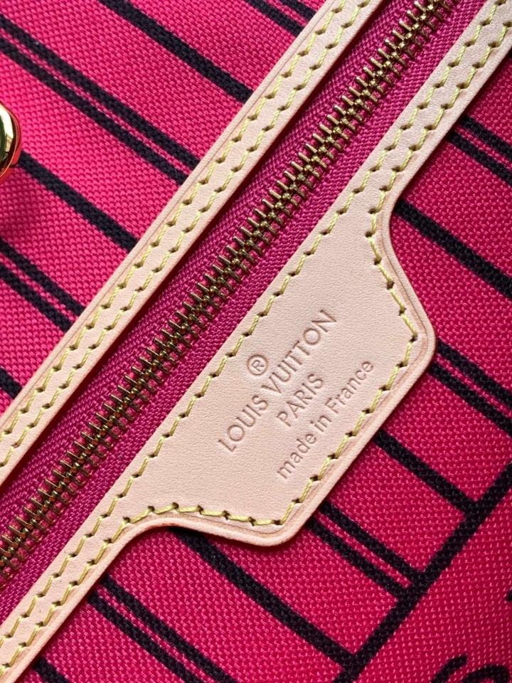 Louis Vuitton M12257
Túi Neverfull Hai Mặt
Túi Neverfull Bandoulière Inside Out MM 28 x 14 x 31cm -duoc-ban-tai-Hvip Bags and Accessories