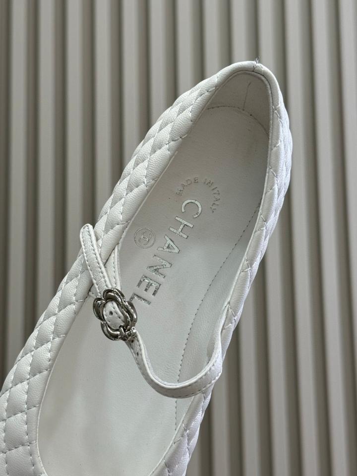 Chanel 25a BALLERINAS lambskin white/black (1) -duoc-ban-tai-Hvip Shoes and Clothes