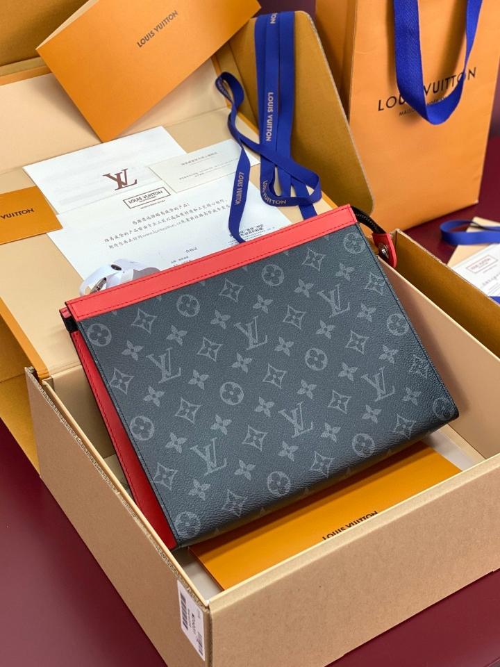 Louis Vuitton M26031
Pochette Voyage MM 21 x 6 x 27cm (1)-duoc-ban-tai-Hvip Bags and Accessories