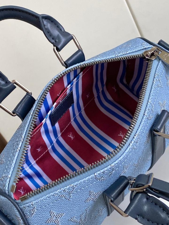 Louis Vuitton M14681
Túi Keepall Bandoulière 25 15 x 11 x 25cm-duoc-ban-tai-Hvip Bags and Accessories