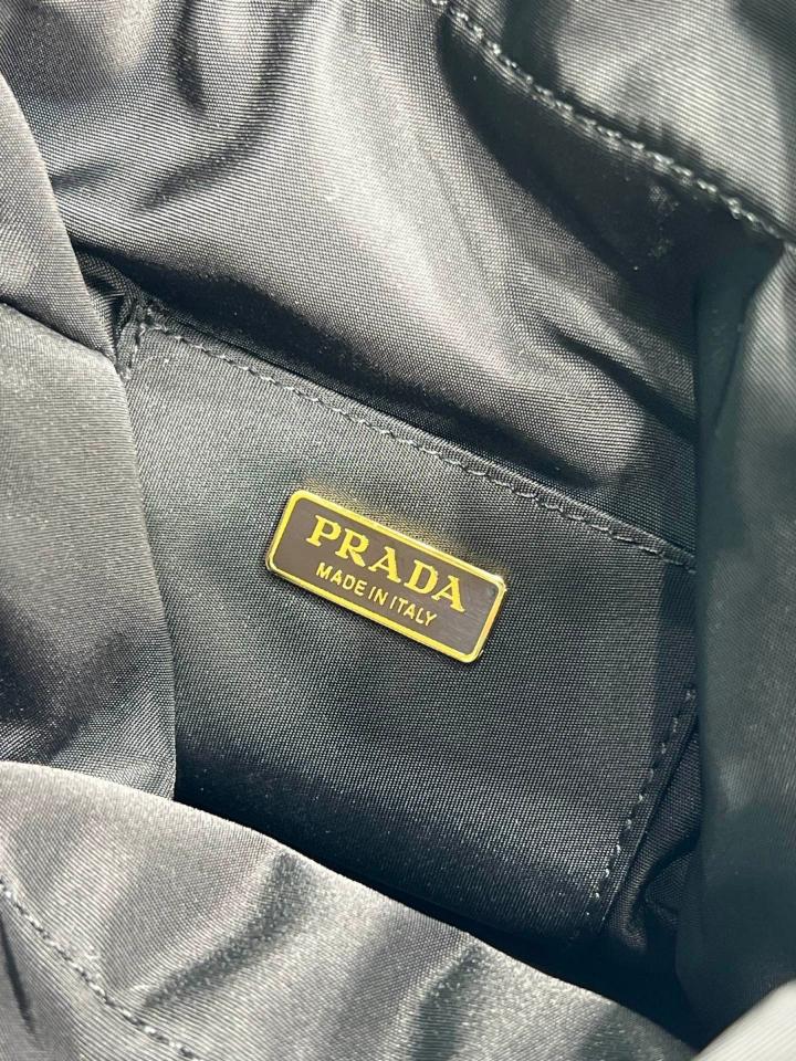 Prada Petit Sac Noir Re-Nylon and nappa leather mini bucket bag 1BE088 black 14x20x15 cm-duoc-ban-tai-Hvip Bags and Accessories