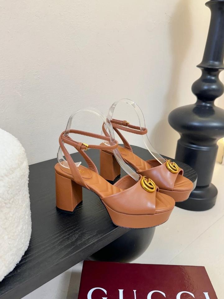 Gucci Women's platform sandal with Double G 80mm brown leather 832450 (1)-duoc-ban-tai-Hvip Shoes and Clothes