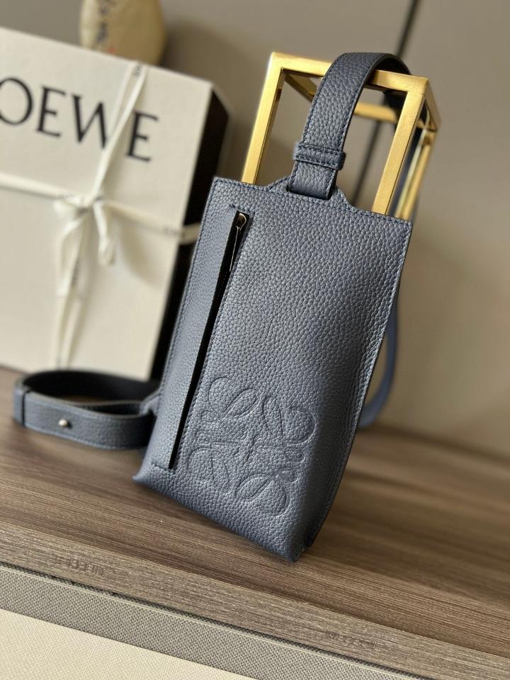 Loewe Vertical T Pocket in soft grained calfskin blue C660P02X0122*6.5*13 11039-duoc-ban-tai-Hvip Bags and Accessories