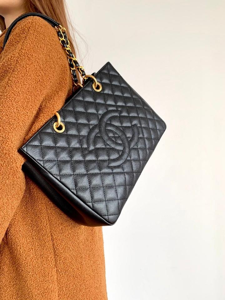 Chanel Tote shopping bag Grained Calfskin and Gold-Tone Metal black A50995 34x24x12cm-duoc-ban-tai-Hvip Bags and Accessories