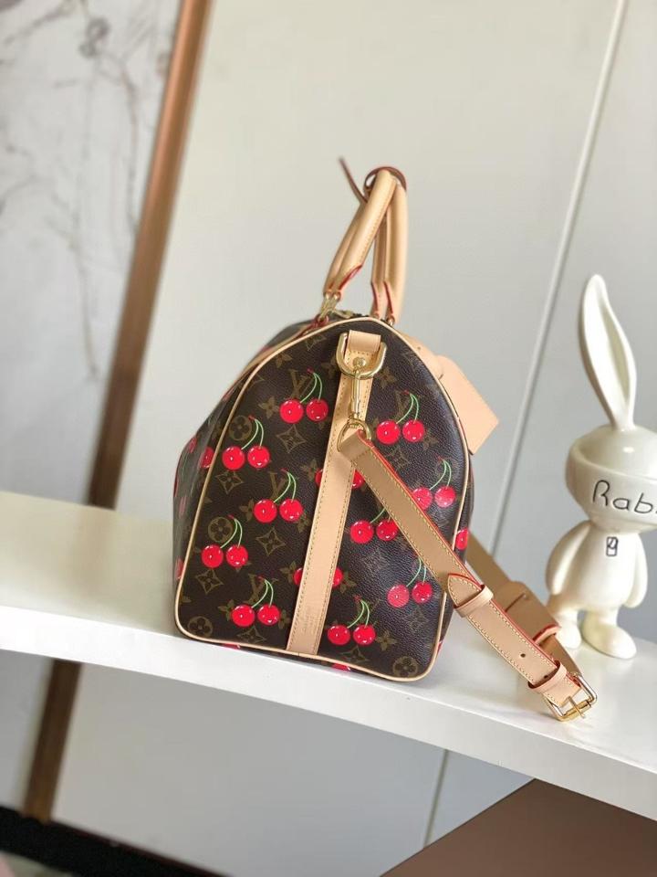 Louis Vuitton M13764
Túi Keepall Bandoulière 45 LV x TM 27 x 20 x 45cm-duoc-ban-tai-Hvip Bags and Accessories