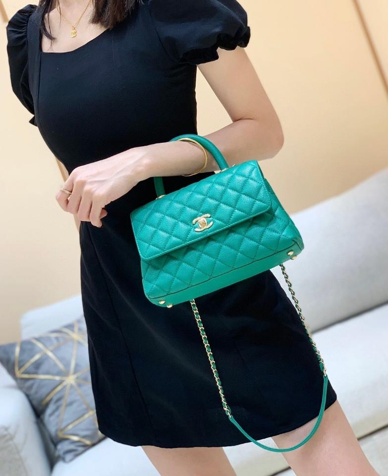 Chanel 22P small coco handle bag Grained calfskin ,Shiny gold tone metal ,bamboo green AS92990 23cm-duoc-ban-tai-Hvip Bags and Accessories