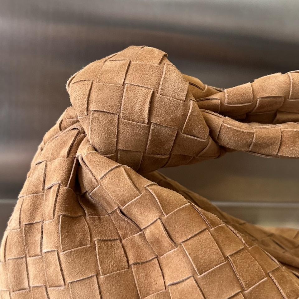 Bottega Veneta Jodie beige suede. 600261 48x40x16cm-duoc-ban-tai-Hvip Bags and Accessories
