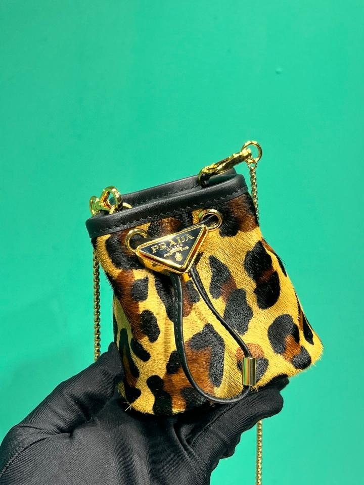 Prada Printed leather mini pouch honey 1NR016 10x12x7cm-duoc-ban-tai-Hvip Bags and Accessories