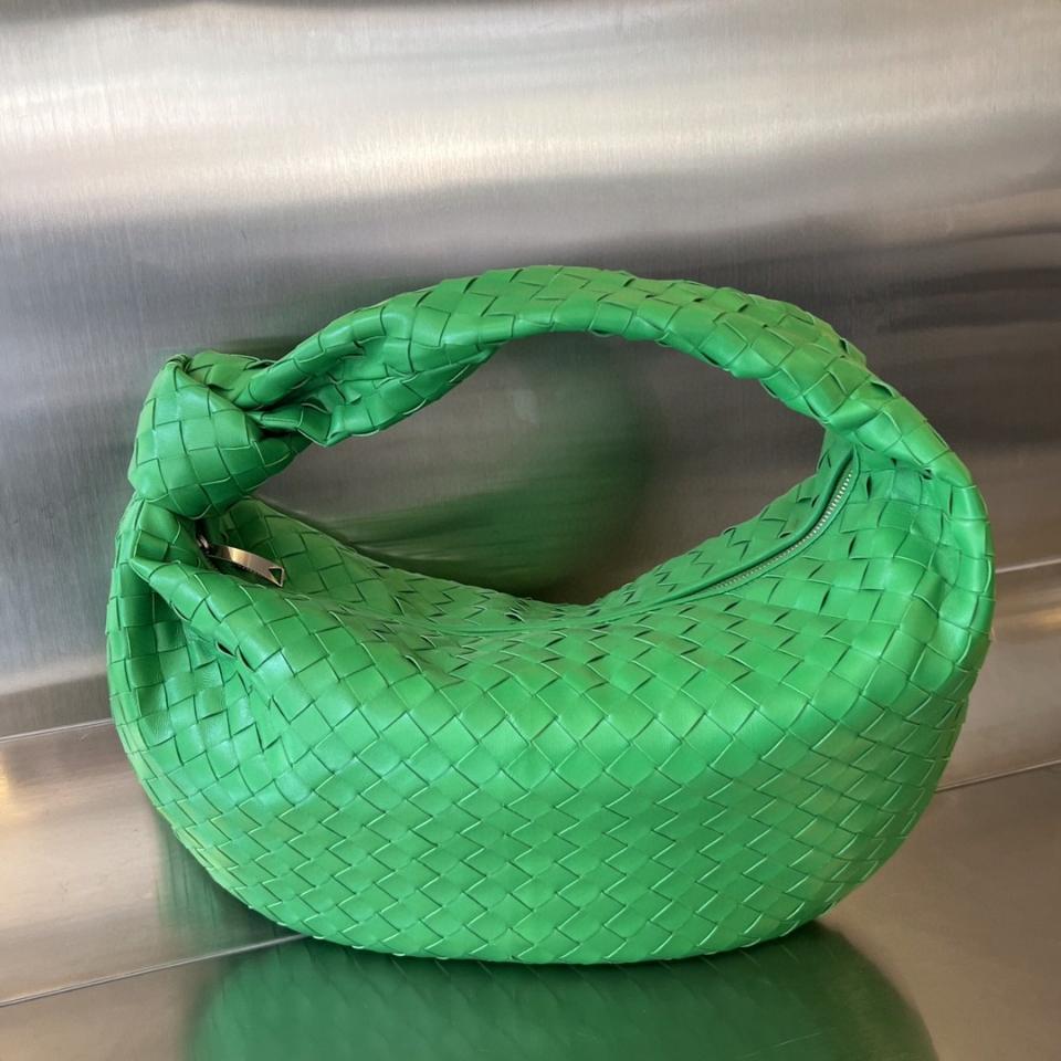 Bottega Veneta Jodie green 600261 48x40x16cm-duoc-ban-tai-Hvip Bags and Accessories