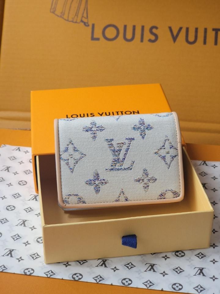 Louis Vuitton M83500 Lou Bi-fold Wallet Multiple colors-duoc-ban-tai-Hvip Bags and Accessories