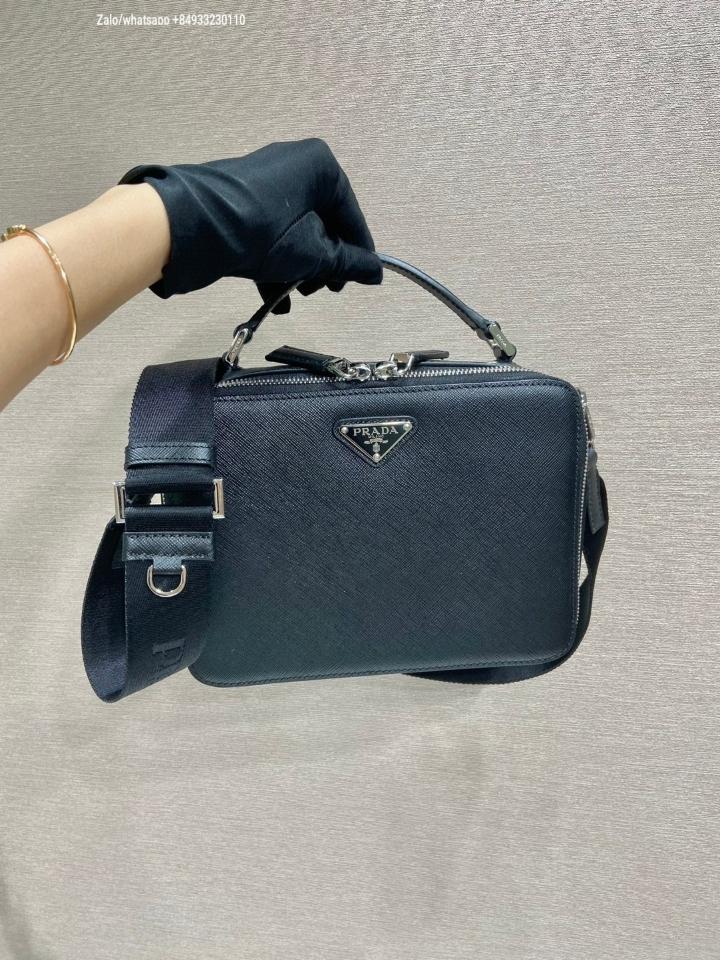 Prada Medium Prada Brique Saffiano leather bag 2VH069 black 22x16x6cm-duoc-ban-tai-Hvip Bags and Accessories