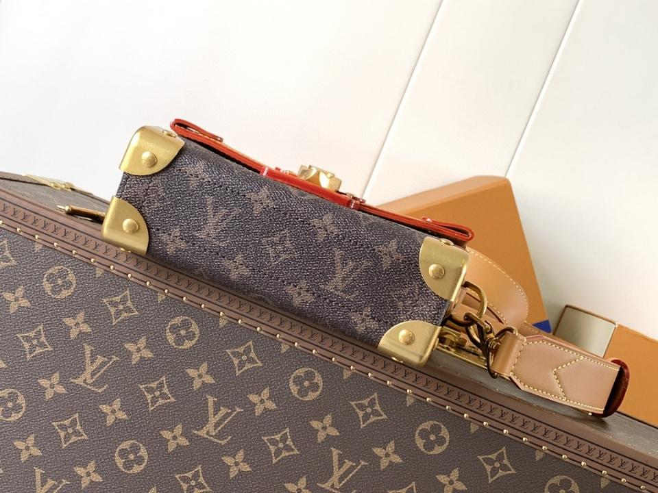 Louis Vuitton M11535
Soul Trunk 19x15x7CM-duoc-ban-tai-Hvip Bags and Accessories