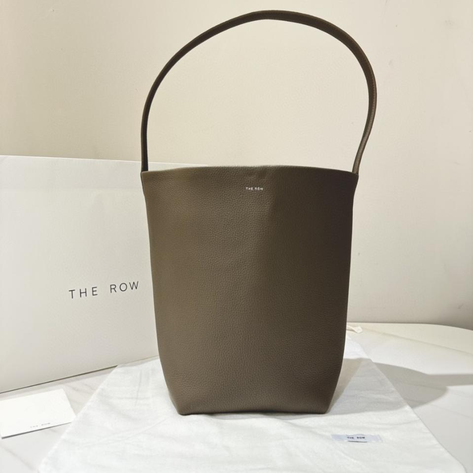 The Row Medium N/S Park Tote Bag in Leather Dark Olive 30X28X15.5cm -duoc-ban-tai-Hvip Bags and Accessories