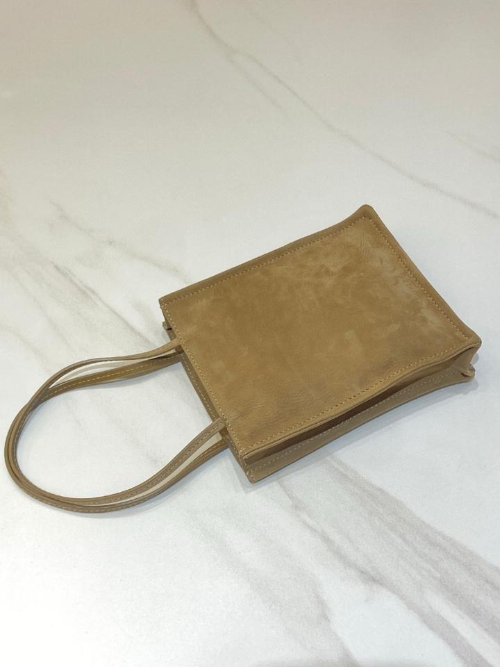 The Row Small To Go Tote Bag in Nubuck Mustard 15✖️4✖️18cm-duoc-ban-tai-Hvip Bags and Accessories